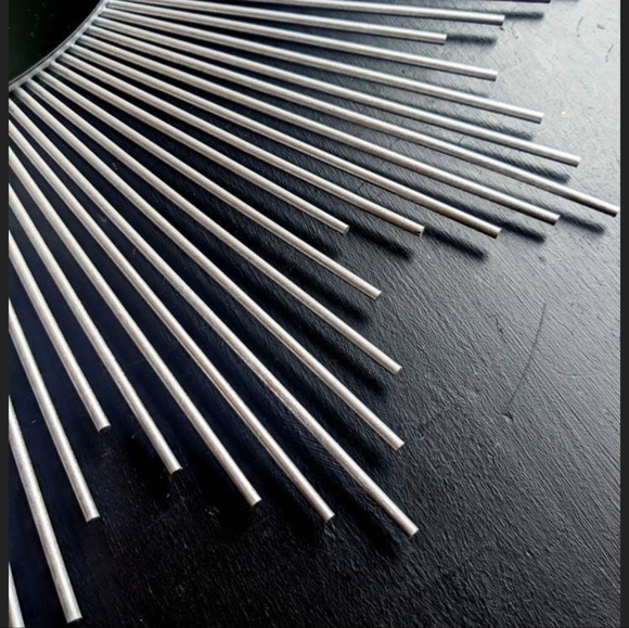 35” SILVER Glamorous Sunburst Mirror Starburst Decorative Wall Mirror - Picture 4 of 9